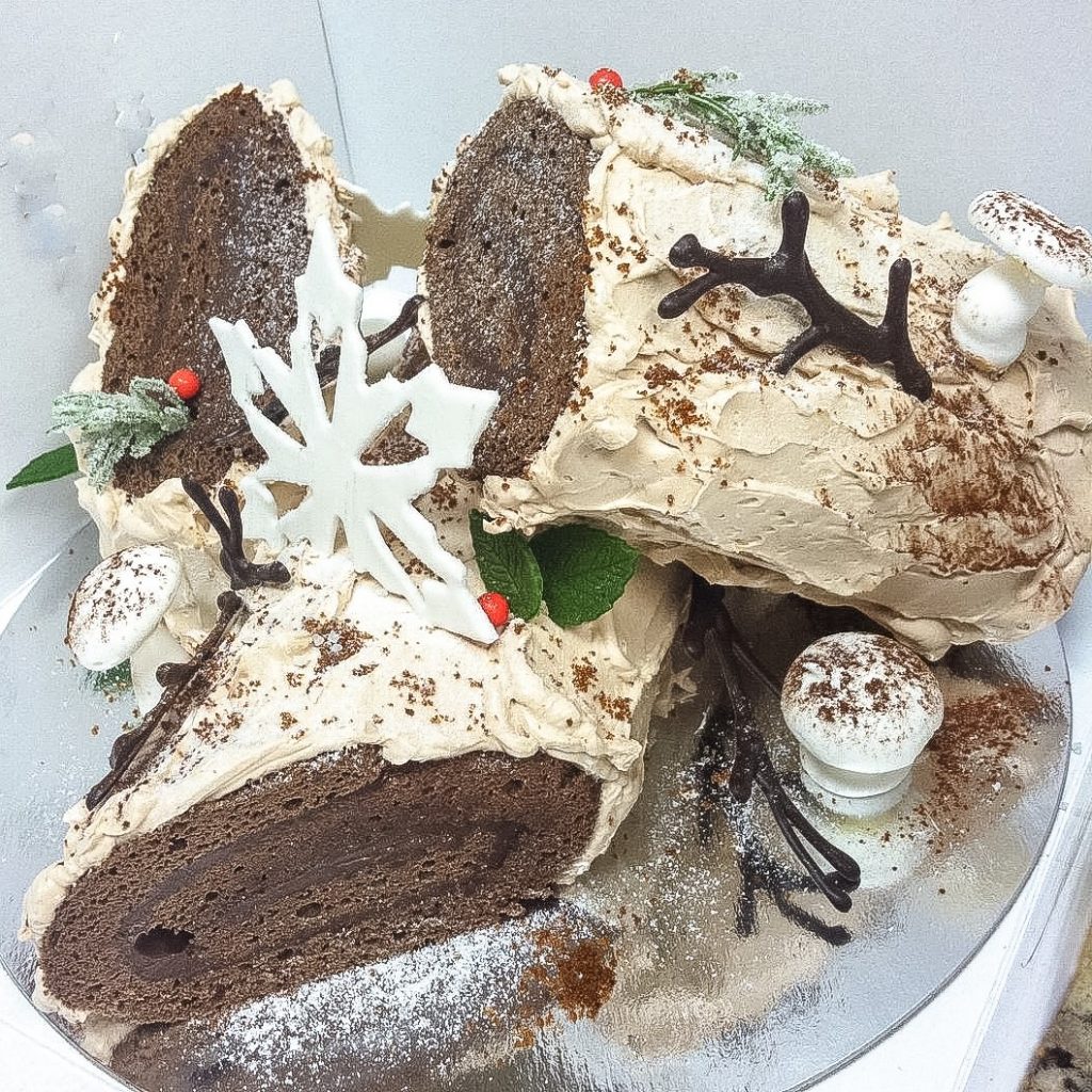 Bûche de Noël 2015 at Nichole's Fine Pastry, Fargo, ND