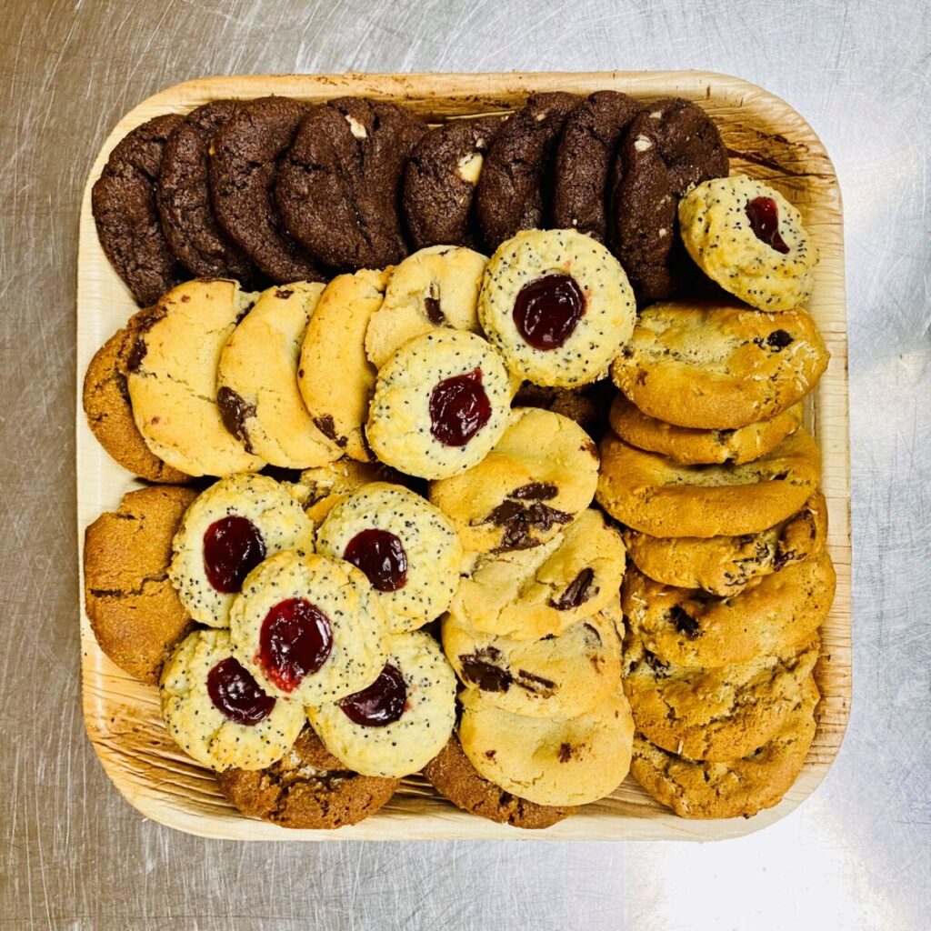 9in cookie tray - Nichole's Fine Pastry